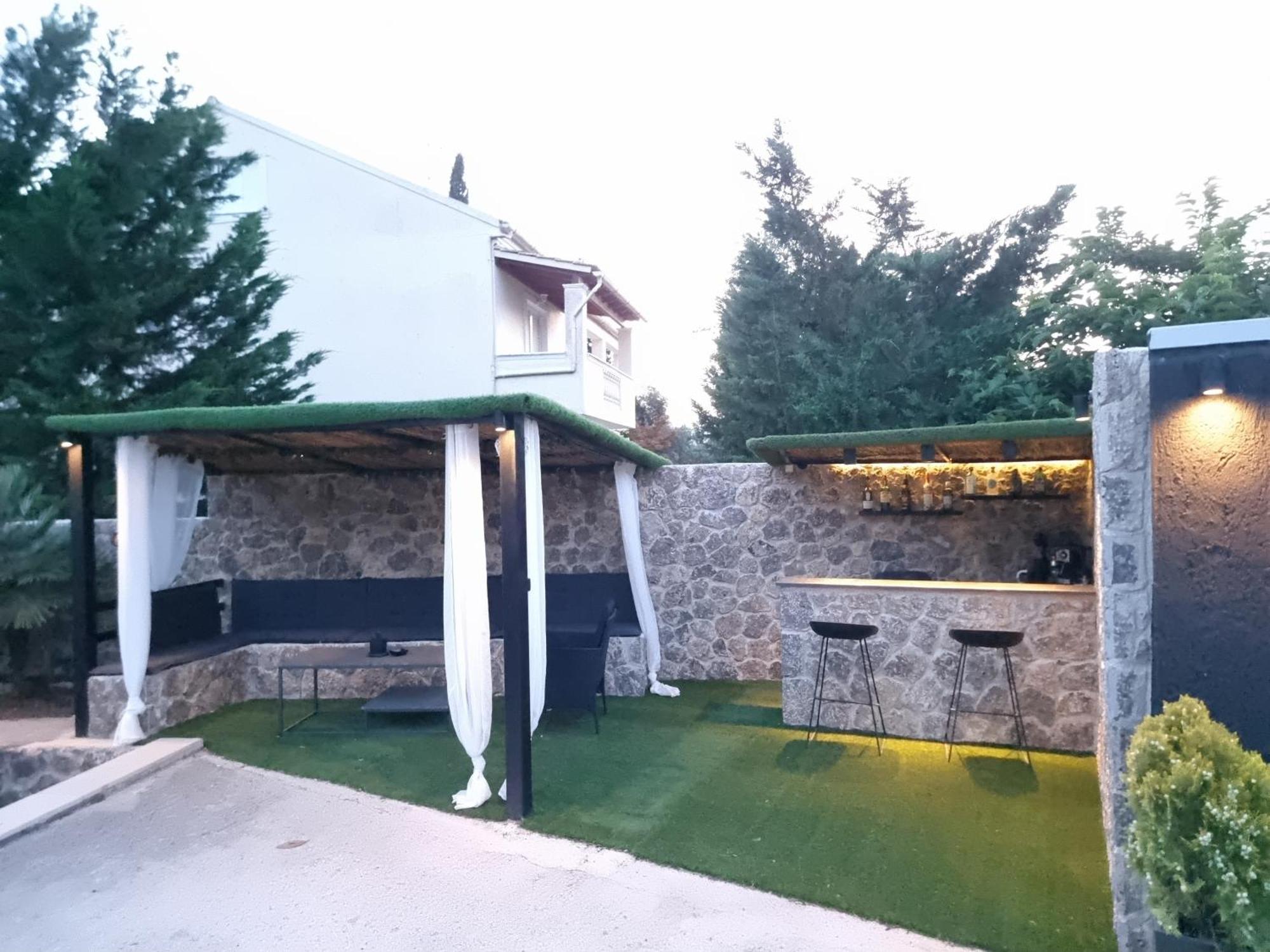 Luxvilla Agioi Deka  Exterior foto